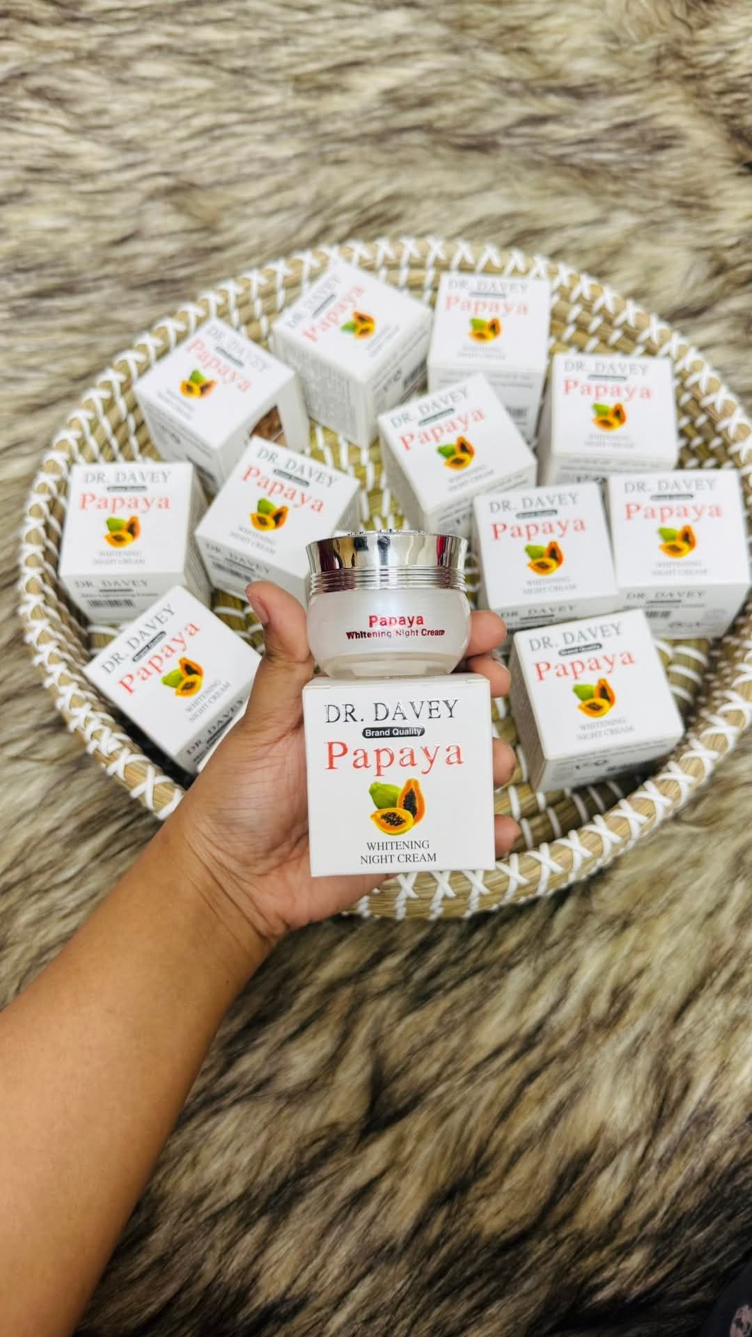 495152092_122193421370063420_9111345114047959283_n